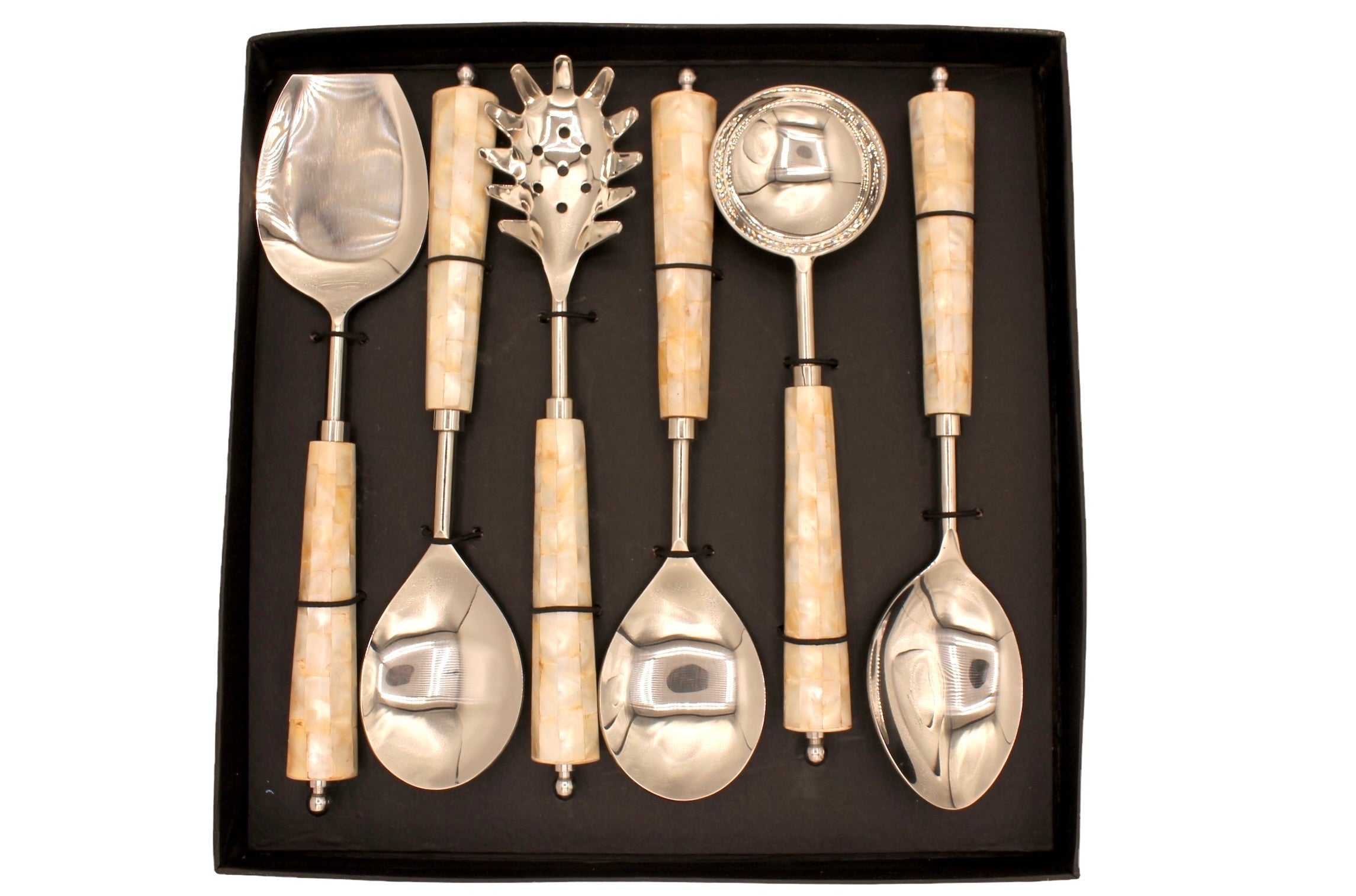 Number 6020: Mother of pearl set of cutlery.