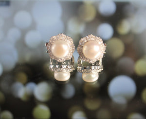Number 7001: Anemone earrings