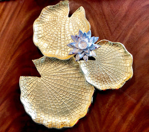 Number 6008: Three Gold- plated leaves platter.